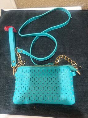 Teal Cutout Faux Leather Wristlet & Crossbody With Gold Accents Zipper Closure A